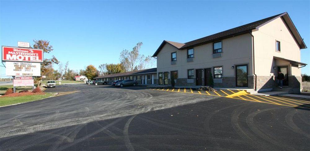 Masterson'S Motel Greater Napanee Bagian luar foto